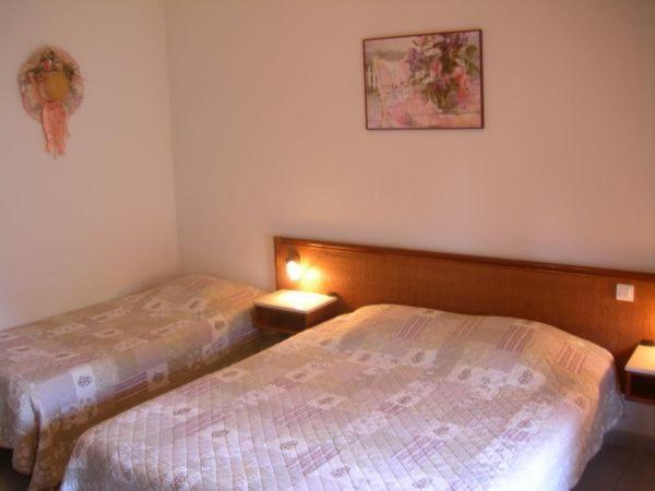 Hotel De La Madeleine Anduze 昂迪兹 客房 照片